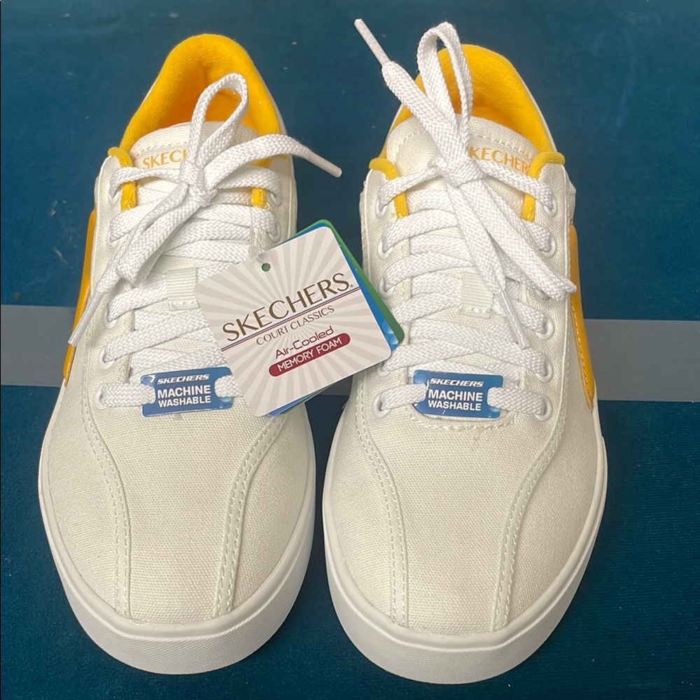 Skechers White and Yellow Sneakers